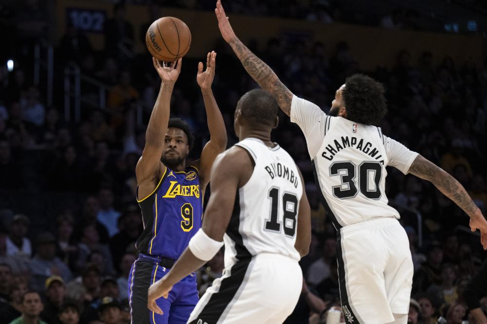 他曾低价引 他曾低价引