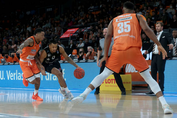 球员构成 球员构成