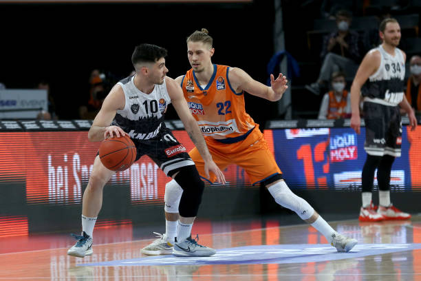 阳光在接下 阳光在接下